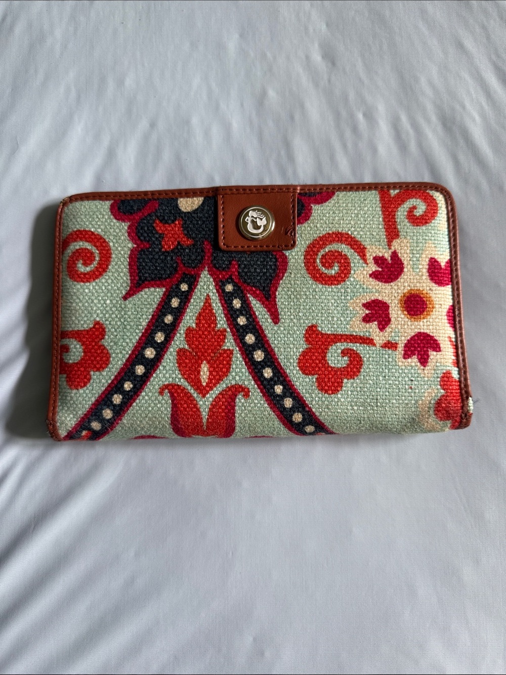 Spartina Floral Wallet โค๏ธ